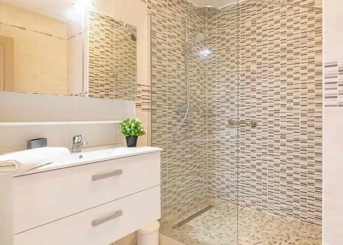 Le Grand Large-4 By Interhome Apartmán